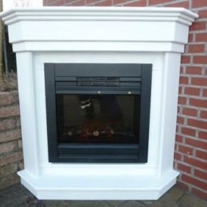 Classic Fire “Chicago” sfeerhaard met realistische LED-verlichting en stijlvol glaspaneel.